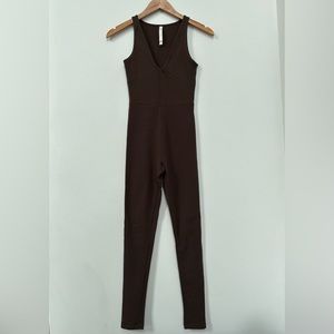 Aritzia Babaton Soft Contour Jumpsuit